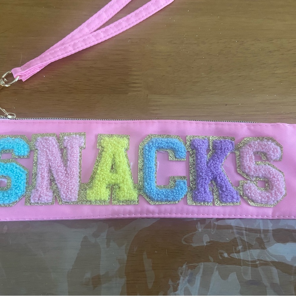 Pink Snack Pouch with Colorful Lettering NEW - Picture 2 of 3